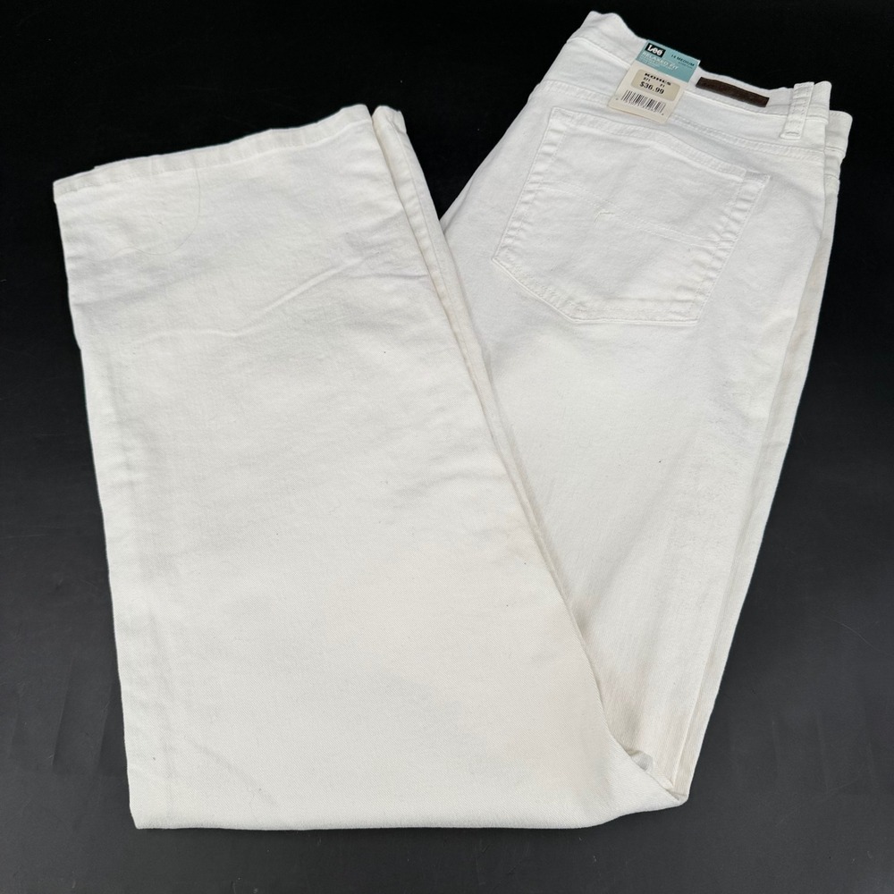 Lee Relaxed Fit White Straight Leg Jeans Womens 14 Medium NWT 3051810